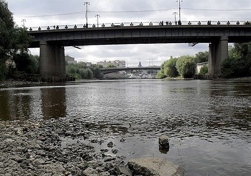 Завершено укрепление путепровода через Транссиб в Белогорске в Приамурье