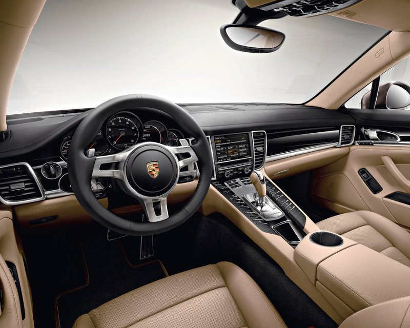 Porsche Panamera Platinum Edition 2013: цена, фото, характеристики