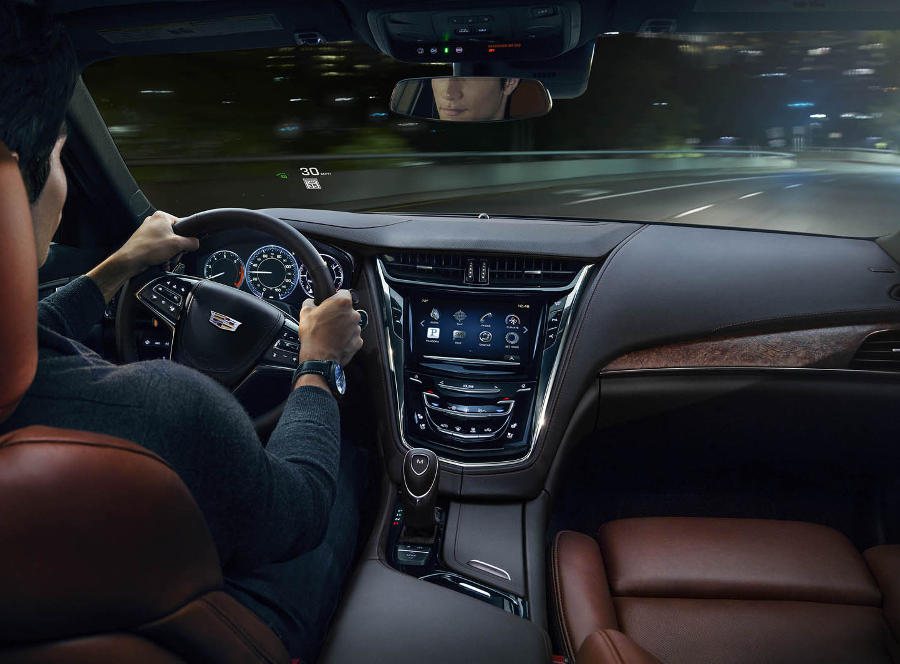 Рестайлинговый Cadillac CTS 2015 года
