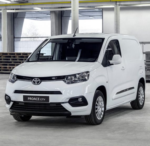 Представлен компактный Toyota ProAce City 2020 (фото, характеристики)