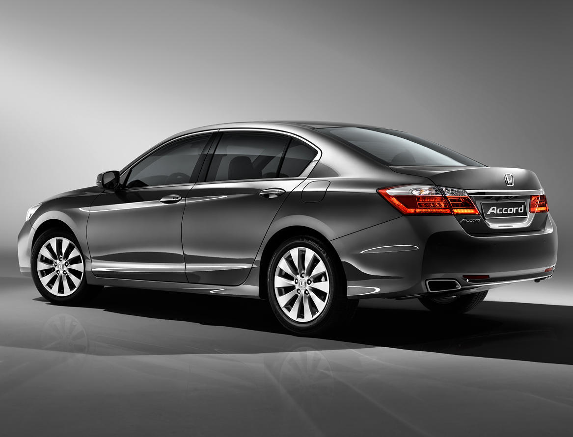 Представлена новая Honda Accord 2014-2015 (фото)