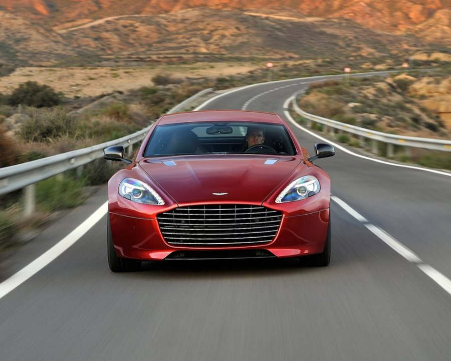 Aston Martin Rapide S 2014: фото, характеристики, видео