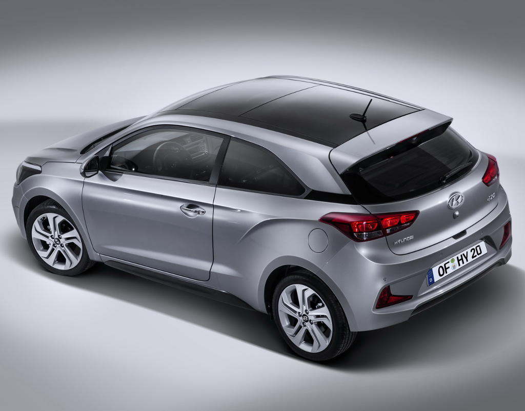 Трехдверный Hyundai i20 Coupe 2015 (цена, фото)