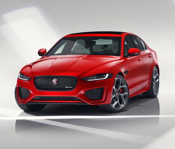 В России начались продажи нового Jaguar XE 2019 – 2020