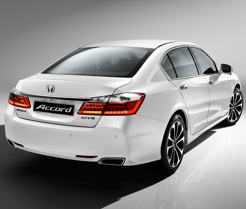 Представлена новая Honda Accord 2014-2015 (фото)