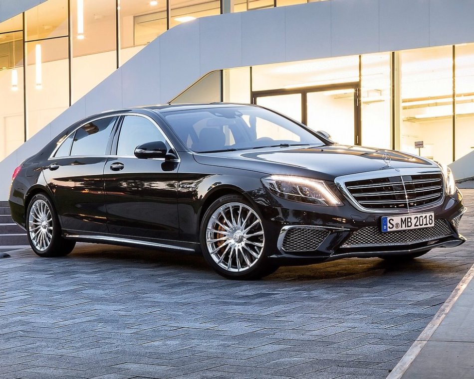 Мощный Mercedes-Benz S65 AMG 2014