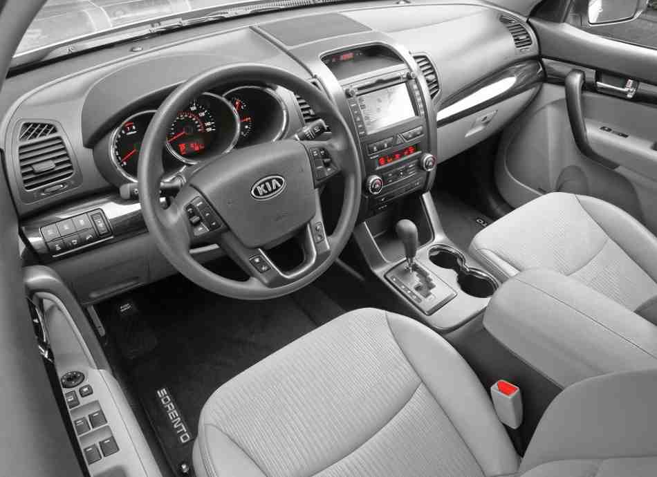 Kia Sorento 2012: фото, характеристики, видео