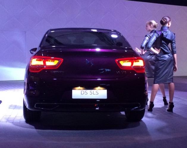 Новый седан Citroen DS 5LS 2015 (фото, видео)