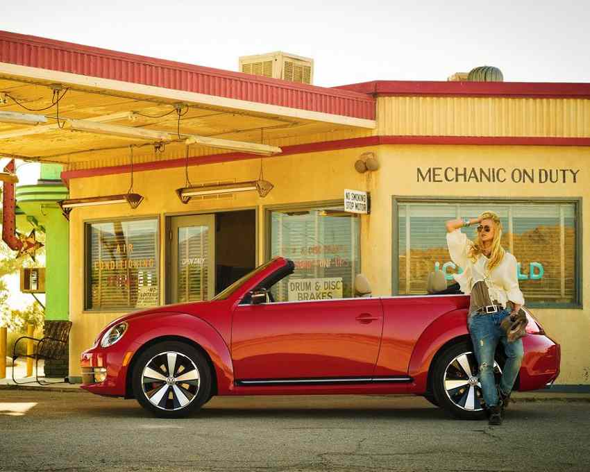 Кабриолет Volkswagen Beetle Convertible 2013: фото, характеристики, цена