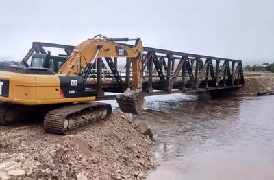 В Лазовском районе Приморья восстанавливают проезд по дорогам после тайфуна «Данас»