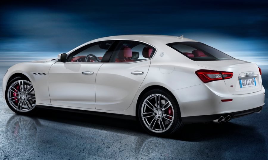 Новый седан Maserati Ghibli 2014