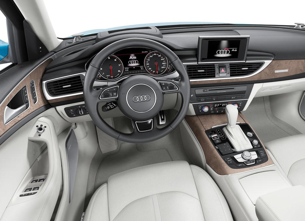 Семейство Audi A6 2015 в России (цена, фото)