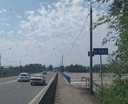 Дорожники проводят отсыпку у мостов на трассе Р-255 Сибирь в Нижнеудинске для предотвращения размывов