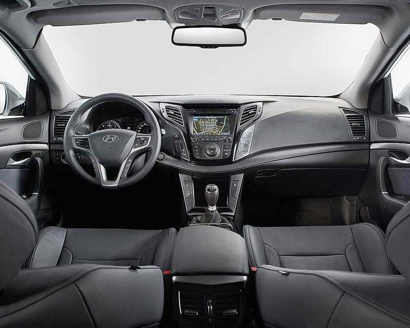 Hyundai i40 Универсал 2012: цена, фото, характеристики