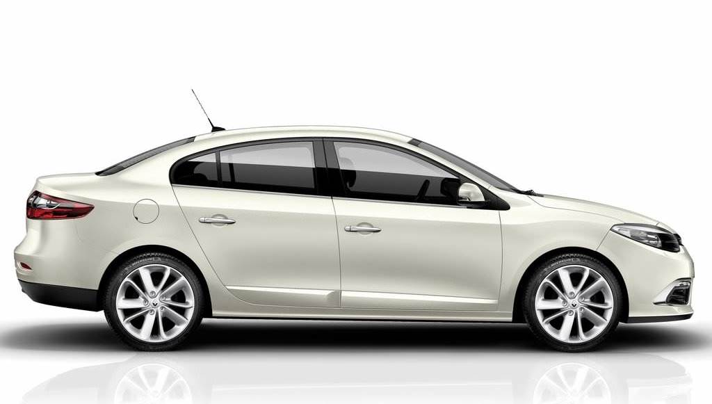 Renault Fluence 2013: цена, фото, характеристики