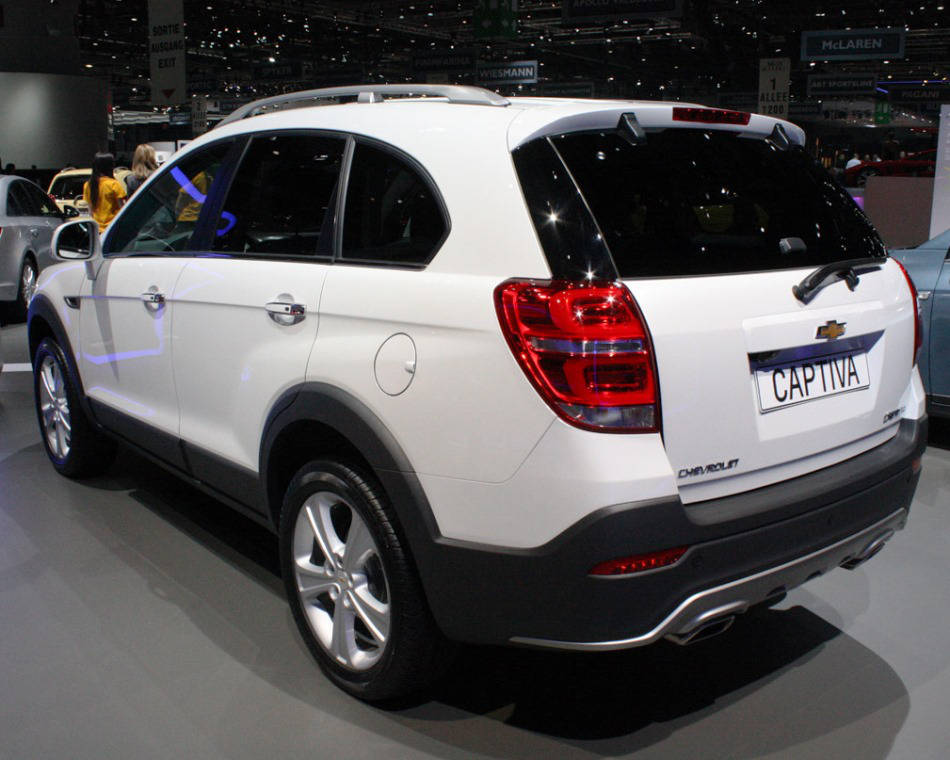 Цены на Chevrolet Captiva 2014 в России