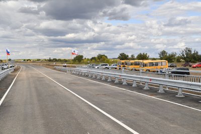 Новый мост через Каменку открыли в Саратовской области