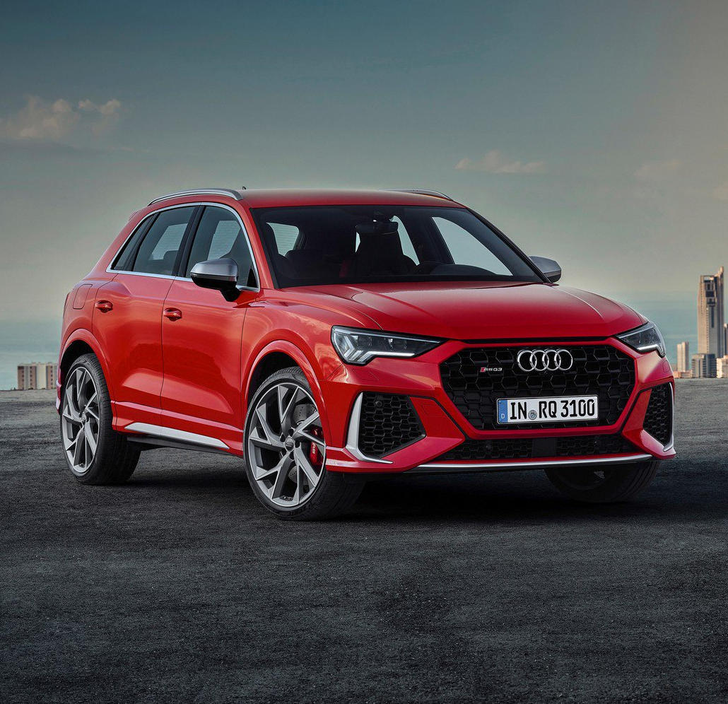 «Заряженные» Audi RS Q3 и RS Q3 Sportback 2020 с 400-сильными моторами (цена, фото, видео)