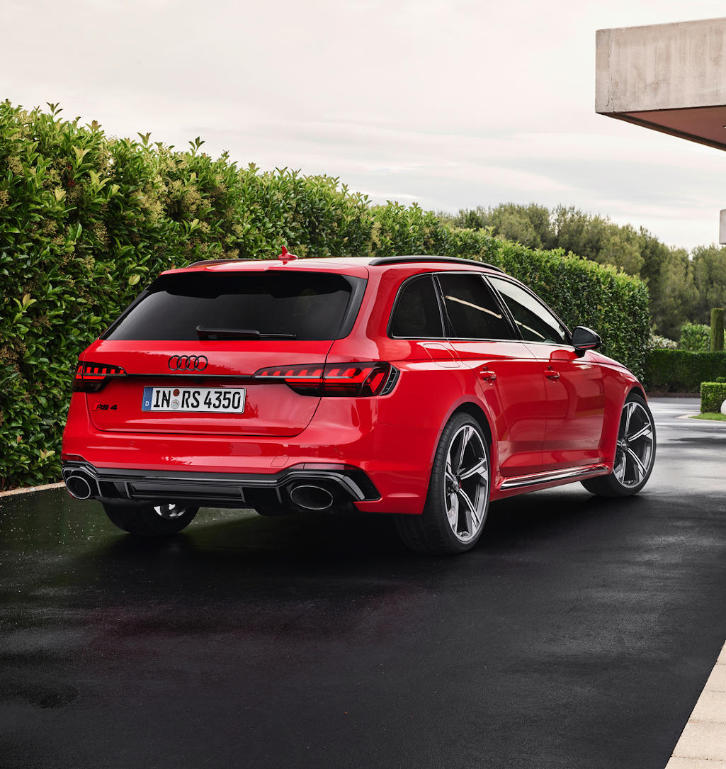 Новая Audi RS4 Avant 2020 (цена, характеристики, фото)