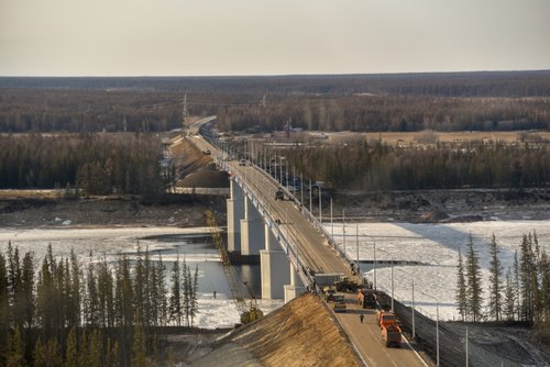 Рабочее движение по мосту через Марху на трассе А-331 в Якутии запустят в начале ноября