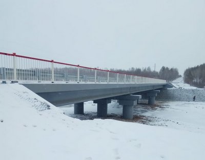 Новый мост через реку Каменушка открыли в Приамурье