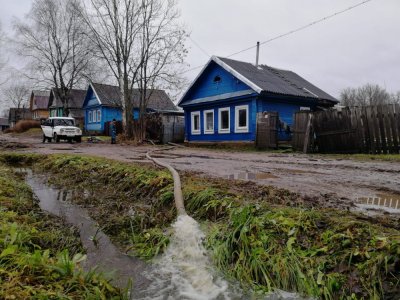 Паводок в Новгородской области повредил 19 участков дорог