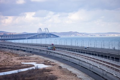 Выдано разрешение на ввод в эксплуатацию ж/д части Крымского моста