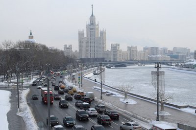 Дороги Москвы сковали пробки