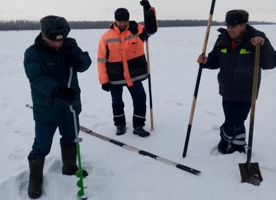 Движение открыли по третьей ледовой переправе в Алтайском крае